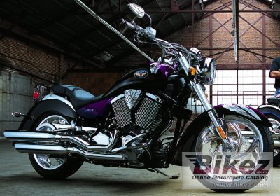2005 Victory Ness Signature Series Kingpin photo